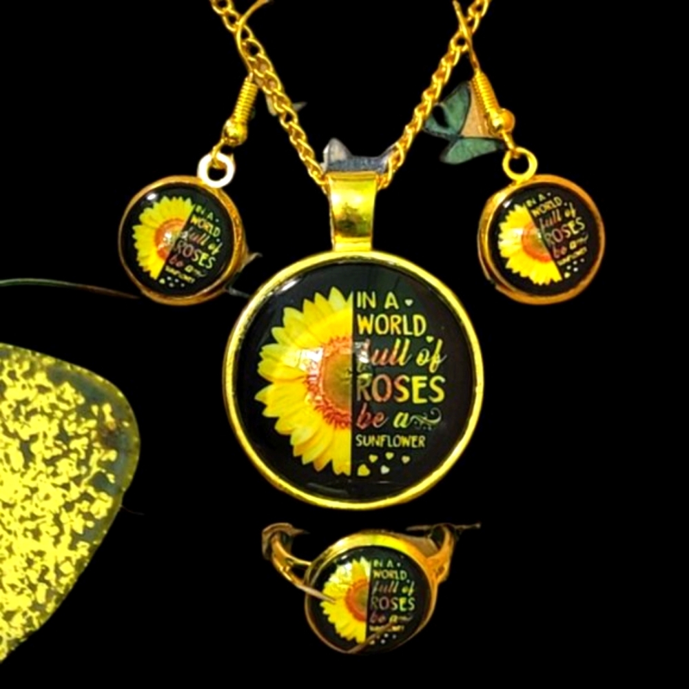 Sunflower Necklace, Earrings and Ring - gold plated-NWT-Handmade